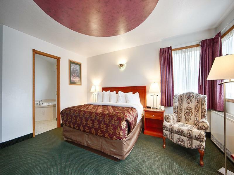 White Wolf Inn Hinton Εξωτερικό φωτογραφία